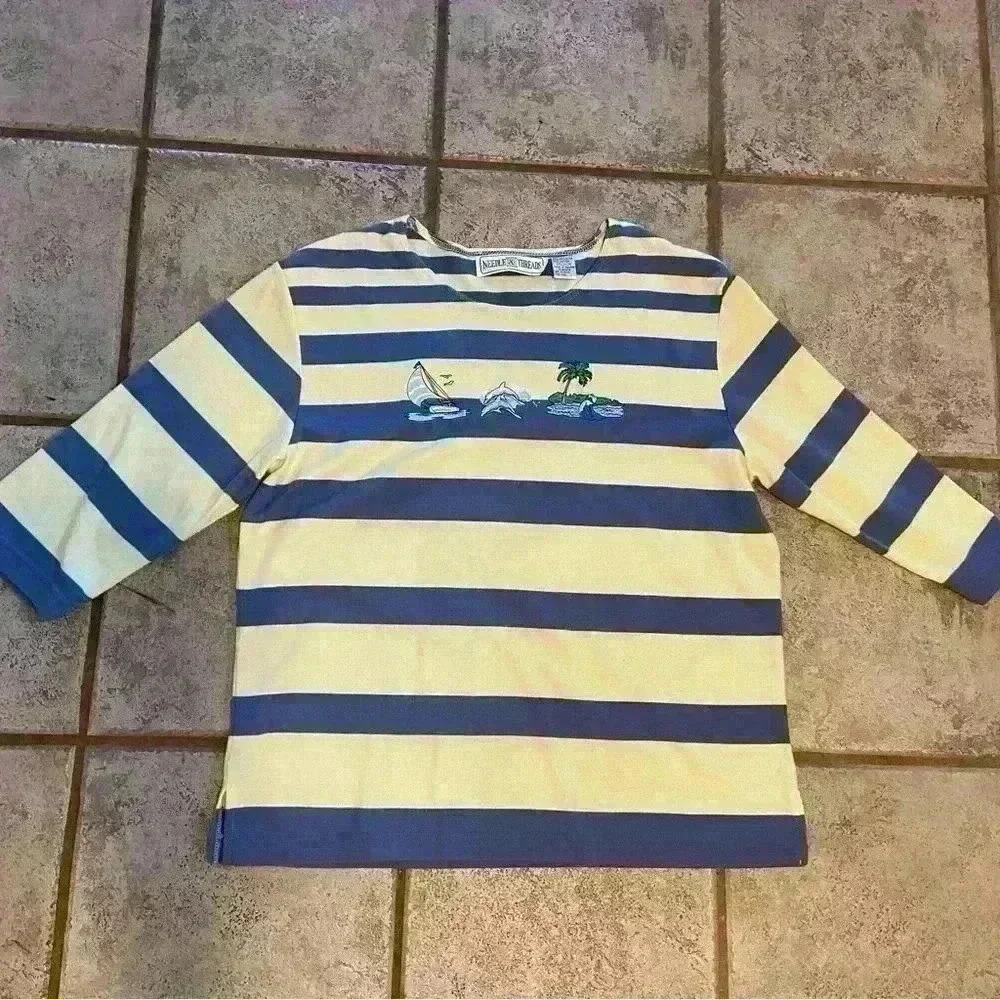 Vintage Needle & Threads Women’s Top Size M Yellow Blue Embroidered Nautical - Picture 6 of 9